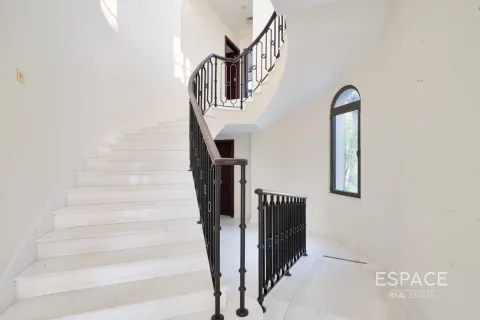 Купить виллу в Пальме Джумейре, Дубай: 6 спален, 650м², № 122517 - фото 11