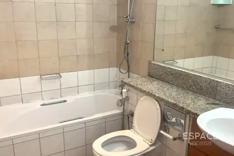 Apartment in Greens, Dubai 2 bedrooms, 102 sq.m. № 122518 - photo 16