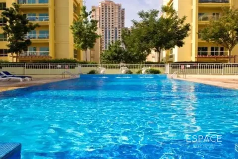 Apartment in Greens, Dubai 2 bedrooms, 102 sq.m. № 122518 - photo 15