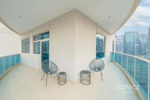 Apartment in Dubai Marina, Dubai 2 bedrooms, 145 sq.m. № 122522 - photo 18