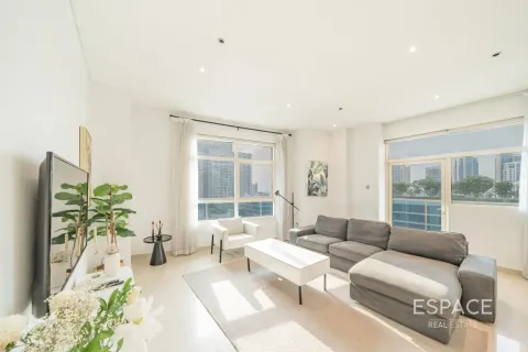Apartment in Dubai Marina, Dubai 2 bedrooms, 145 sq.m. № 122522