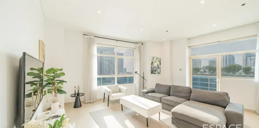 Apartment in Dubai Marina, Dubai 2 bedrooms, 145 sq.m. № 122522