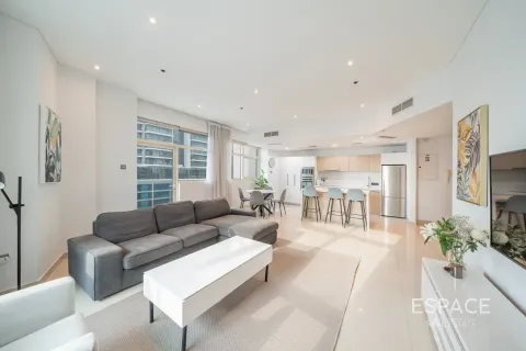 Apartment in Dubai Marina, Dubai 2 bedrooms, 145 sq.m. № 122522 - photo 4