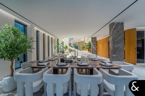 Villa in Earth, Jumeirah Golf Estates, Dubai 5 bedrooms, 672 sq.m. № 98708 - photo 13