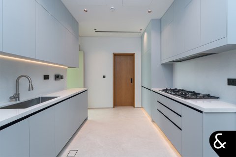 Villa in Earth, Jumeirah Golf Estates, Dubai 5 bedrooms, 672 sq.m. № 98708 - photo 15