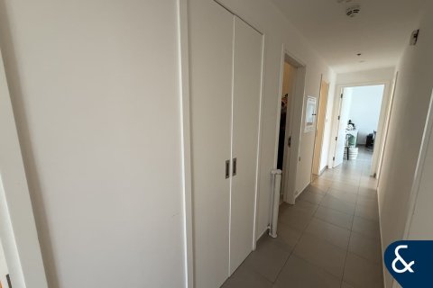 Apartment in Zahra Apartments, Town Square, Dubai 3 bedrooms, 131 sq.m. № 98714 - photo 7