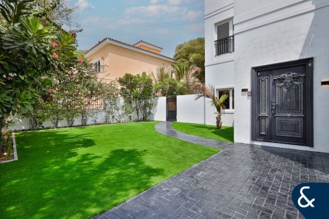 Villa in The Villa, Dubai 5 bedrooms, 570 sq.m. № 98718 - photo 6