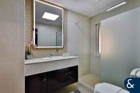 Villa in The Villa, Dubai 5 bedrooms, 570 sq.m. № 98718 - photo 13