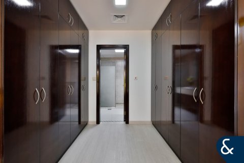 Villa in The Villa, Dubai 5 bedrooms, 570 sq.m. № 98718 - photo 30