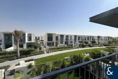 Townhouse in The Valley, Dubai 4 bedrooms, 260 sq.m. № 98717 - photo 2