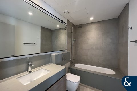 Townhouse in The Valley, Dubai 4 bedrooms, 260 sq.m. № 98717 - photo 14