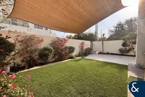 Снять в аренду виллу в Mira Oasis, Рим, Дубай: 3 спальни, 307м², № 79014 - фото 2