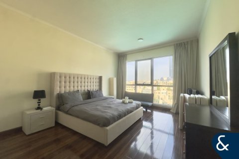 Снять в аренду квартиру в Даунтаун Дубай (Даунтаун Бурдж Дубай), Дубай: 2 спальни, 153м², № 79016 - фото 18