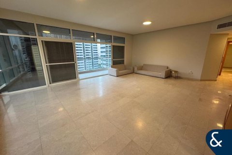 Снять в аренду квартиру в Джумейра Лейк Тауэрс, Дубай: 2 спальни, 189м², № 79015 - фото 3