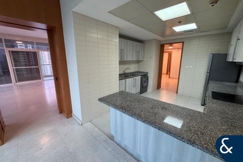 Снять в аренду квартиру в Джумейра Лейк Тауэрс, Дубай: 2 спальни, 189м², № 79015 - фото 5