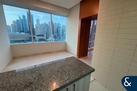 Снять в аренду квартиру в Джумейра Лейк Тауэрс, Дубай: 2 спальни, 189м², № 79015 - фото 6