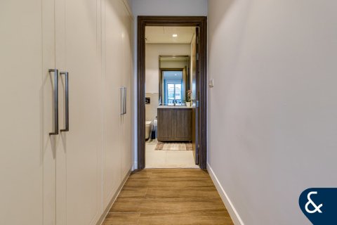 Снять в аренду виллу в Джумейре, Дубай: 3 спальни, 330м², № 79017 - фото 9