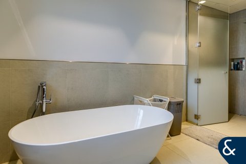 Снять в аренду виллу в Джумейре, Дубай: 3 спальни, 330м², № 79017 - фото 29