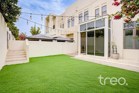 Townhouse in Mira Oasis 2, Reem, Dubai 4 bedrooms, 237 sq.m. № 139866 - photo 2