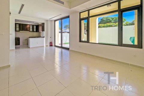 Townhouse in Mira Oasis 2, Reem, Dubai 4 bedrooms, 237 sq.m. № 139866 - photo 17