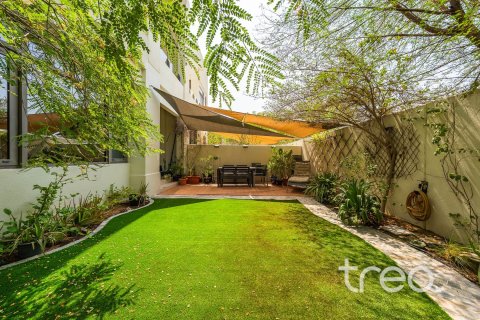 Townhouse in Mira Oasis 2, Reem, Dubai 3 bedrooms, 233 sq.m. № 139862 - photo 25