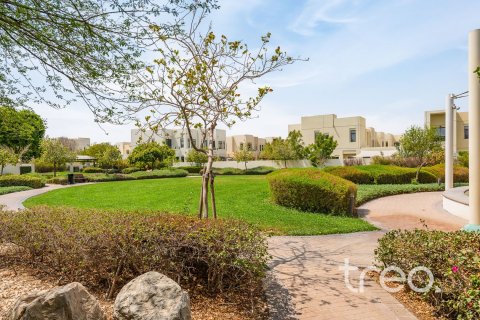 Townhouse in Mira Oasis 2, Reem, Dubai 3 bedrooms, 233 sq.m. № 139862 - photo 27