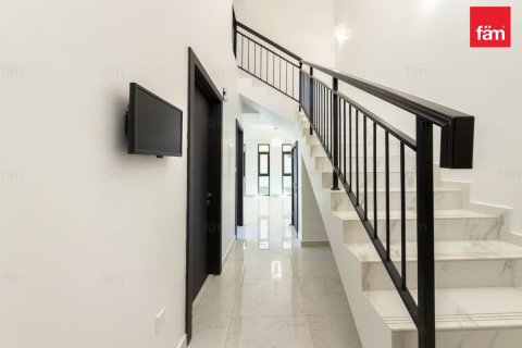 Villa in Dubai 3 bedrooms, 174.8 sq.m. № 96450 - photo 9