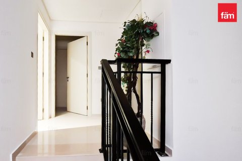 Adosado en Dubai, 3 dormitorios, 174.8 m², № 96451 - foto 15