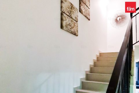 Adosado en Dubai, 3 dormitorios, 174.8 m², № 96451 - foto 14