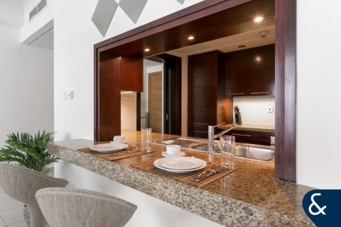 Apartment in Downtown Dubai (Downtown Burj Dubai), Dubai studio, 70 sq.m. № 76297 - photo 4