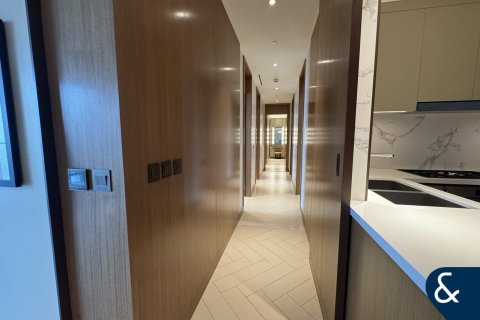 Apartment in Downtown Dubai (Downtown Burj Dubai), Dubai 3 bedrooms, 146 sq.m. № 76304 - photo 17