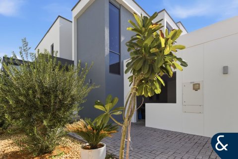 Villa en Maple 3, Dubai Hills Estate, Dubai, 4 dormitorios, 270 m², № 98737 - foto 6