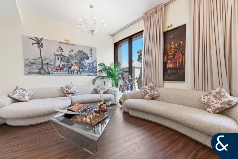 Villa en Maple 3, Dubai Hills Estate, Dubai, 4 dormitorios, 270 m², № 98737 - foto 8