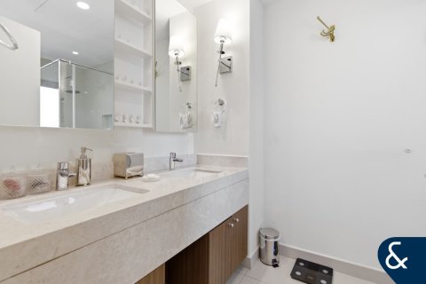 Villa en Maple 3, Dubai Hills Estate, Dubai, 4 dormitorios, 270 m², № 98737 - foto 20