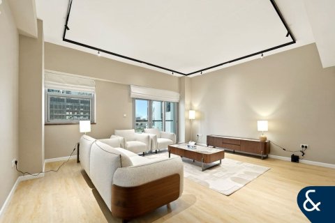 Apartment in Business Bay, Dubai 1 bedroom, 126 sq.m. № 98747 - photo 4