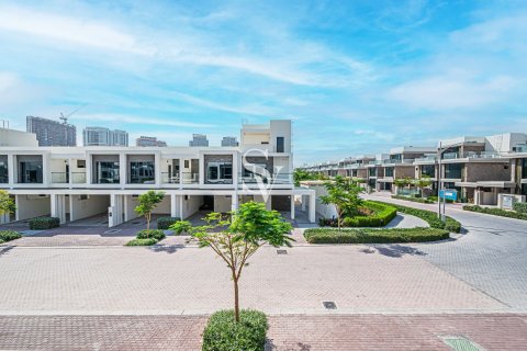 Maison de ville à DAMAC Hills (Akoya by DAMAC), Dubai, 3 chambres, 138 m², № 115602 - photo 8