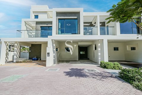 Maison de ville à DAMAC Hills (Akoya by DAMAC), Dubai, 3 chambres, 138 m², № 115602 - photo 12