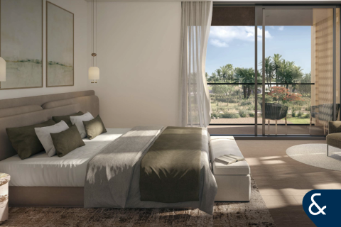 Купить виллу в Dubai Land, Дубай: 4 спальни, 311м², № 98266 - фото 3