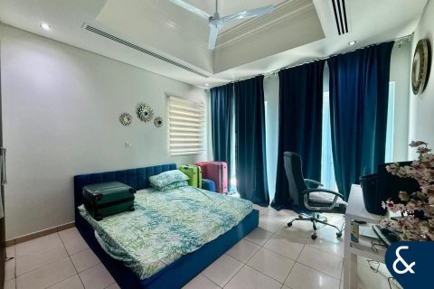 Купить виллу в North Village, Al Furjan, Дубай: 4 спальни, 444м², № 98263 - фото 10