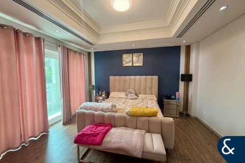 Купить виллу в North Village, Al Furjan, Дубай: 4 спальни, 444м², № 98263 - фото 20