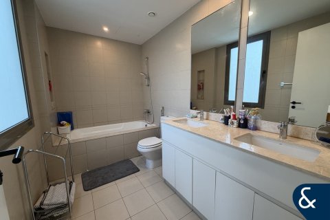 Villa in Safi, Town Square, Dubai 3 bedrooms, 207 sq.m. № 98276 - photo 11