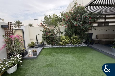 Villa in Safi, Town Square, Dubai 3 bedrooms, 207 sq.m. № 98276 - photo 2