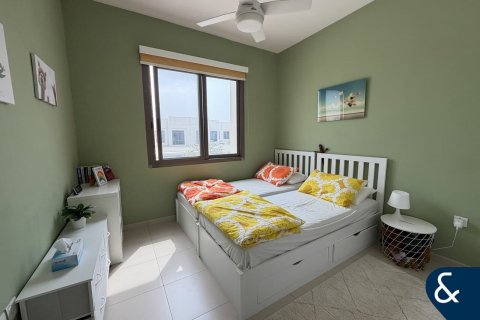 Villa in Safi, Town Square, Dubai 3 bedrooms, 207 sq.m. № 98276 - photo 12