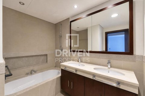 Appartement à Burj Vista, Downtown Dubai (Downtown Burj Dubai), Dubai, 3 chambres, 185.16 m², № 142805 - photo 12