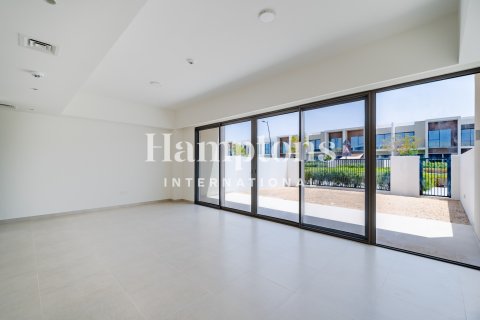 Townhouse in Al Manara, Jumeirah Village Triangle, Dubai 3 bedrooms, 173.99988676 sq.m. № 78546 - photo 1