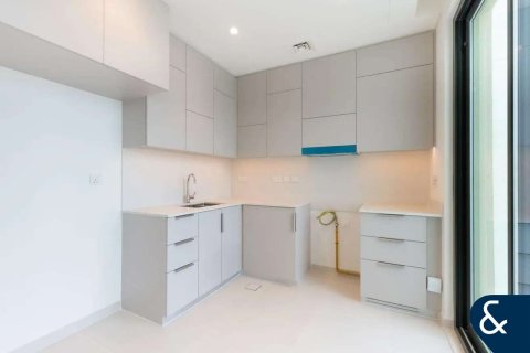 Villa en Arabian Ranches 3, Dubai, 3 dormitorios, 204 m², № 98402 - foto 3