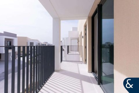 Villa en Arabian Ranches 3, Dubai, 3 dormitorios, 204 m², № 98402 - foto 13