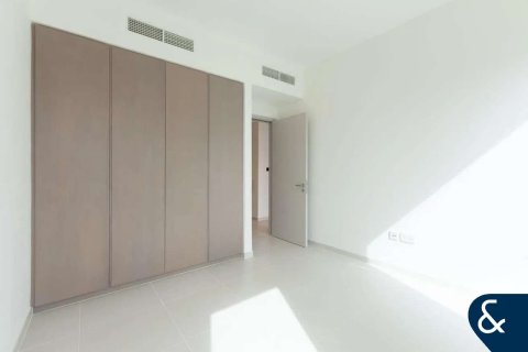 Villa en Arabian Ranches 3, Dubai, 3 dormitorios, 204 m², № 98402 - foto 6