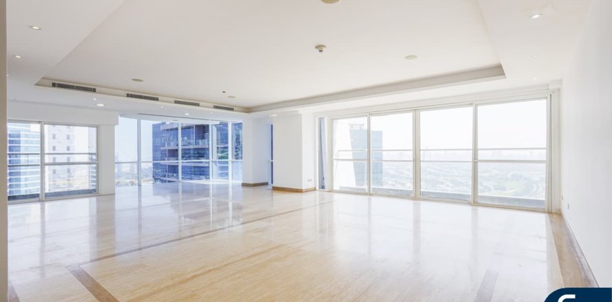 Apartment in Jumeirah Lake Towers, Dubai 5 bedrooms, 573 sq.m. № 98409