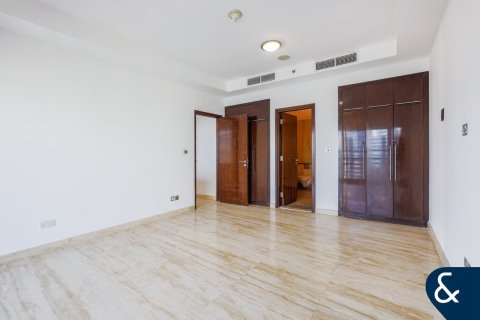 Apartment in Jumeirah Lake Towers, Dubai 5 bedrooms, 573 sq.m. № 98409 - photo 15